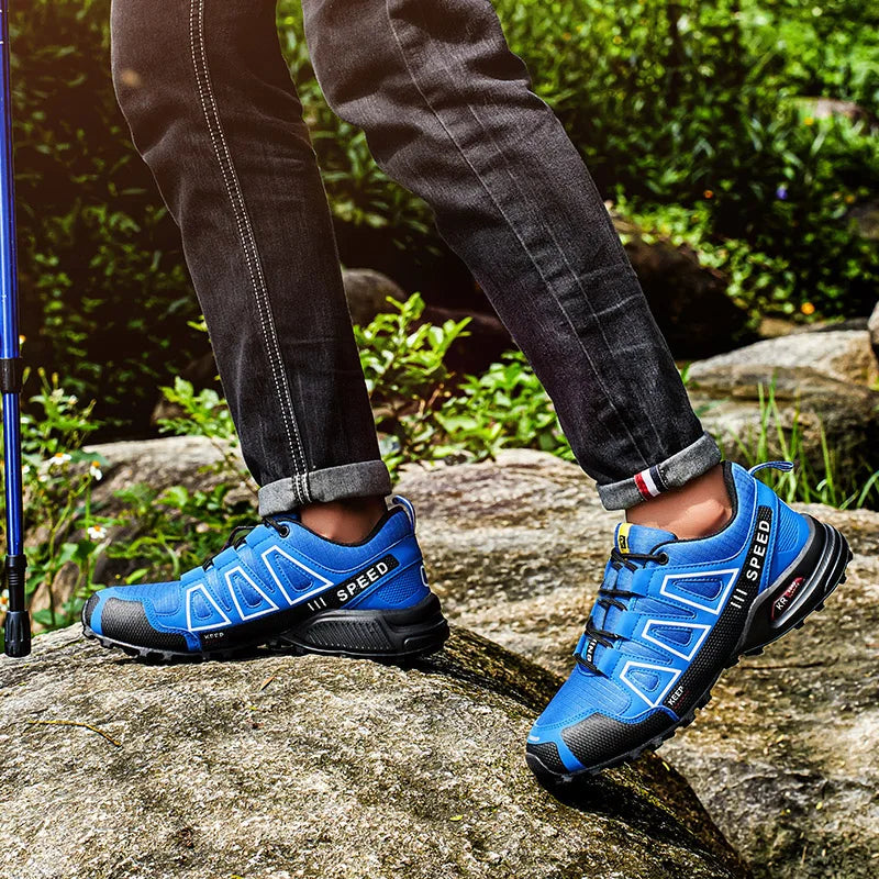 Men‘s Waterproof Hiking Shoes