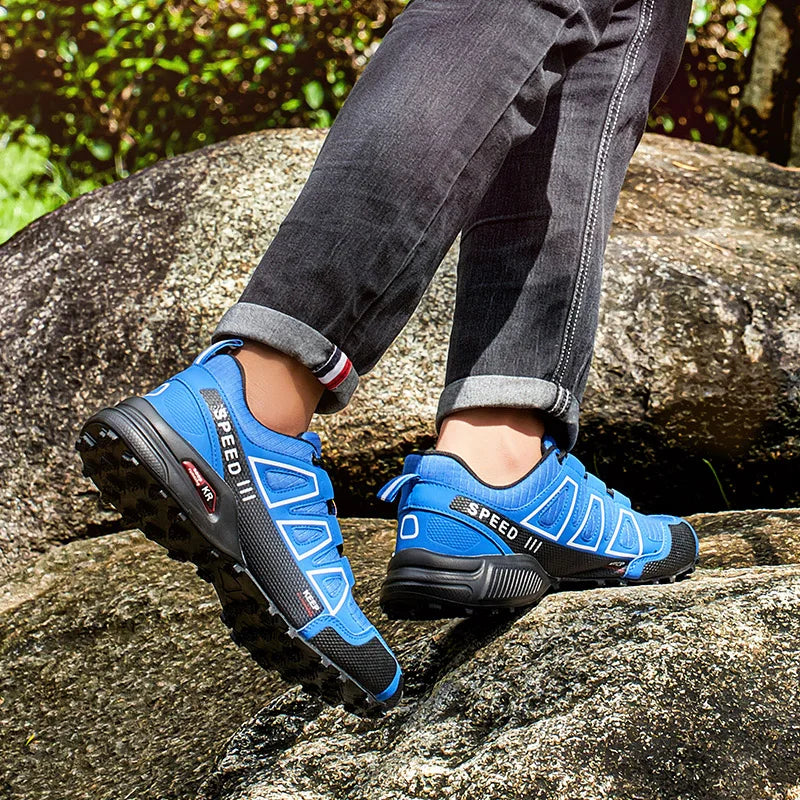 Men‘s Waterproof Hiking Shoes